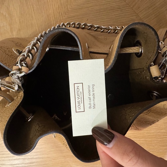 Louis Vuitton Brown Monogram Shoulder Bag - Picture 6 of 8